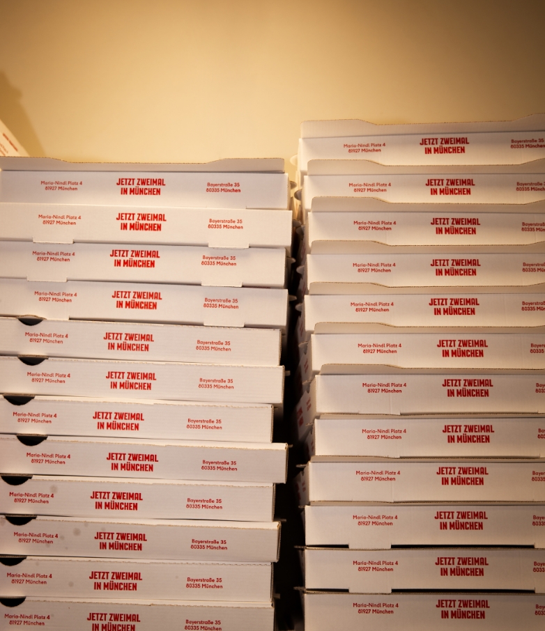 Gestapelte Pizzakartons